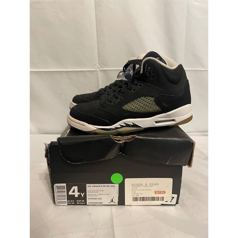 Jordan 5 Youth Size 4 Used Kids Shoes authentic